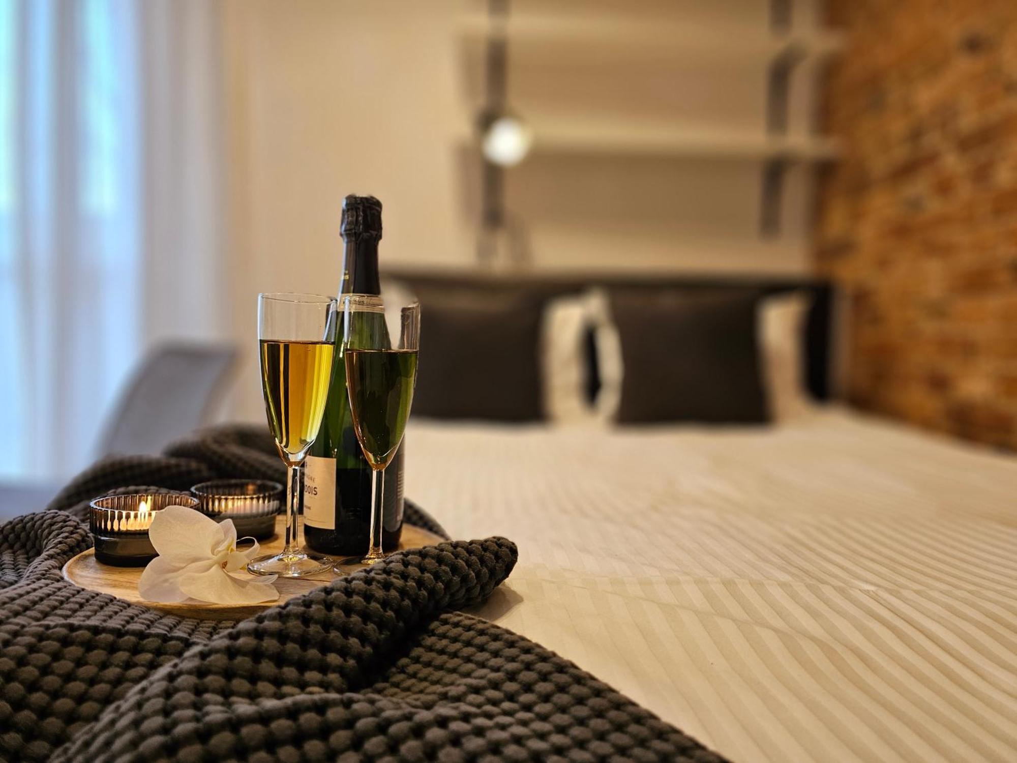 Urabn Apartments Studio With Garden No 2A Chorzow Katowice Free Private Parking, Self Check-In Exteriör bild